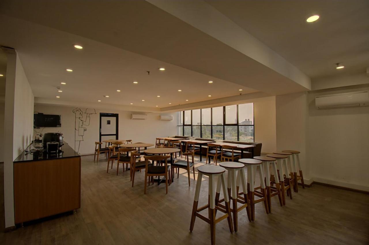 Shagun Hotel 바도다라 외부 사진